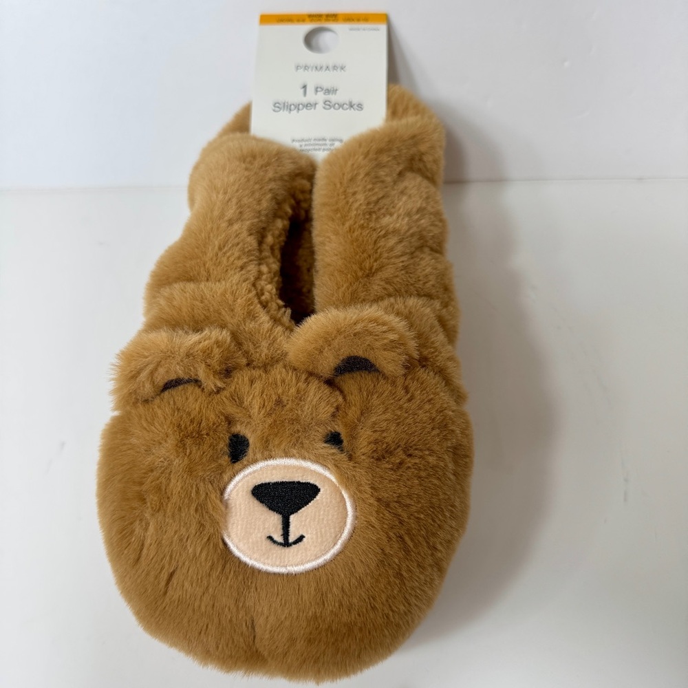 NWT. Primark Teddy Bear slipper socks. Size 8-10